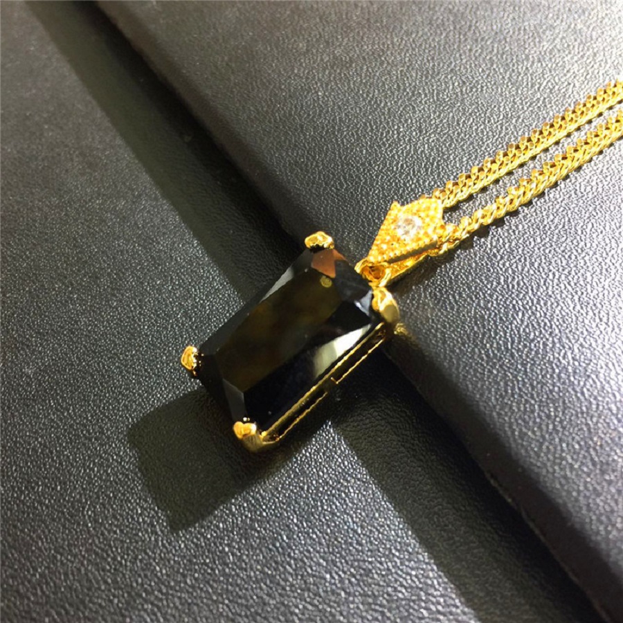 Trendy Fashion Men 18k Gold Plated Charm Crystal Small Pendant Necklace Jewelry Design Stainless Steel Link Chain Hip Hop Necklaces For Men
Trendy Fashion Men 18k Gold Plated Charm Crystal Small Pendant Necklace Jewelry Design Stainless Steel Link Chain Hip Hop Necklaces For Men