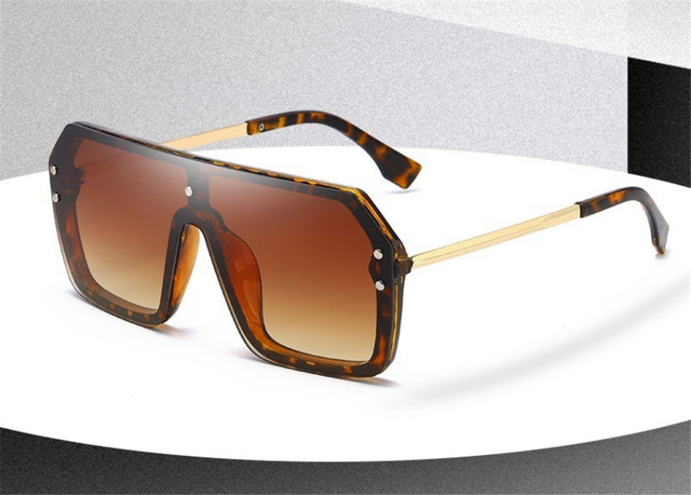 hot Pilot Driving glasses high quality 2020 New sun glasses oversized sunglasses High quality Men women uv400 Sun glasses, White;black
hot Pilot Driving glasses high quality 2020 New sun glasses oversized sunglasses High quality Men women uv400 Sun glasses, White;black