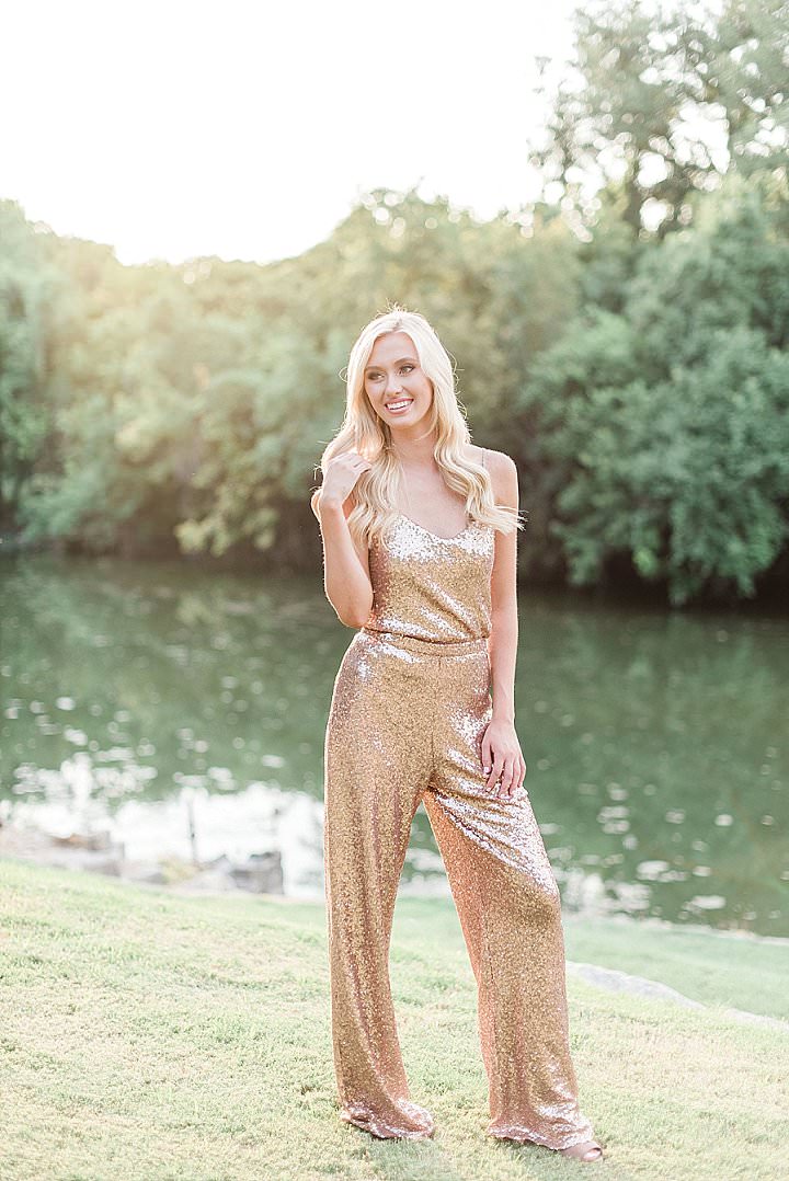 Gold Sequined Jumpsuits Bridesmaid Dresses Scoop Neck Long Wedding Guest Dress Floor Length Plus Size Maid Of Honor Gowns