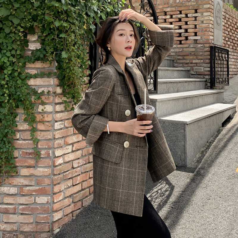 Heydress 2020 Vintage Plaid Women Jacket Notched Collar Double-breasted Female Suit Jacket Spring Casual Blazer Outwear, Picture color
Heydress 2020 Vintage Plaid Women Jacket Notched Collar Double-breasted Female Suit Jacket Spring Casual Blazer Outwear, Picture color