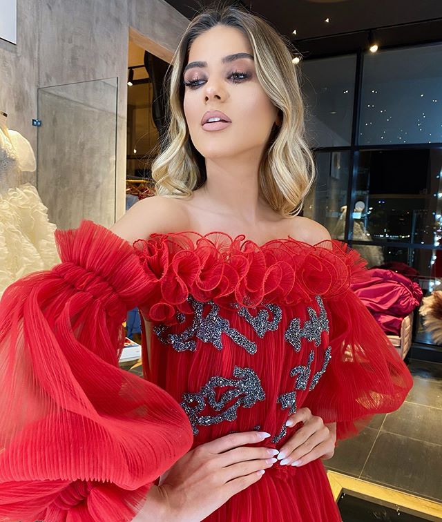 2020 Ankle Length Red Evening Dresses Strapless A Line Ruffles Appliques Beads Cheap Prom Dresses Custom Made Long Sleeve Formal Party Gowns