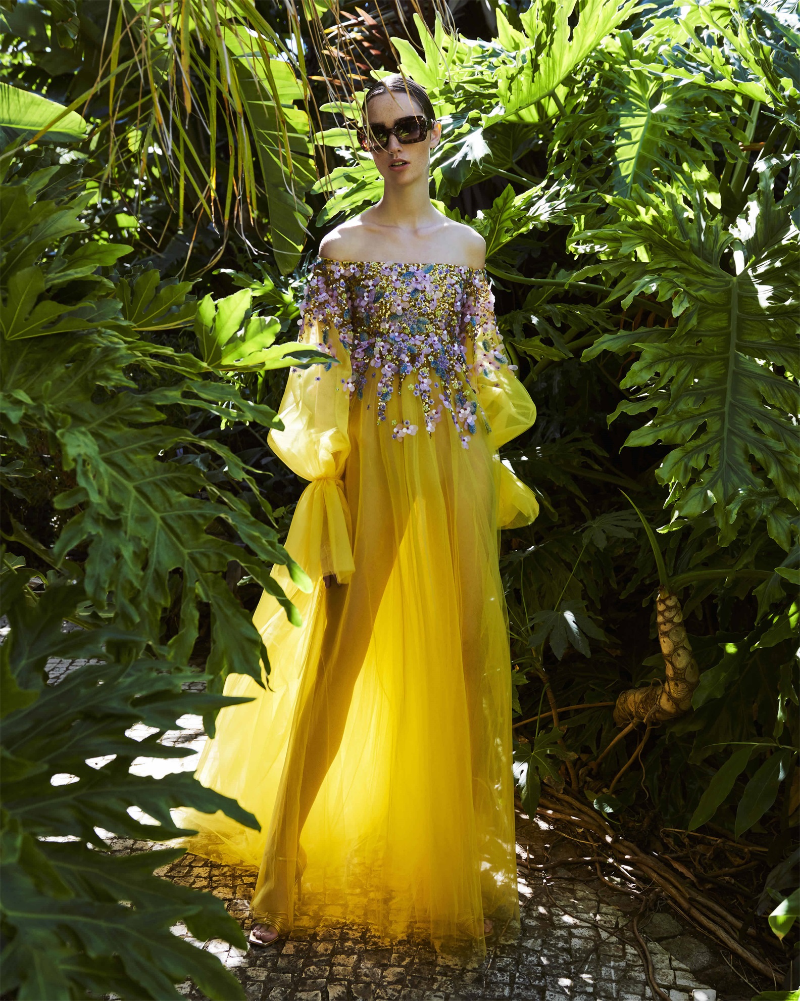 2020 Yellow Prom Dresses Bateau Neck Lace 3D Floral Flowers Beads Sequins A Line Fairy Evening Gowns Floor Length Special Occasion Gowns