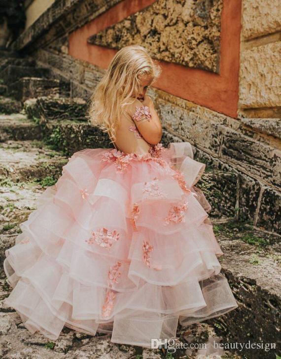 Pretty Pink Tiered Skirts Girls Pageant Dress Princess Flowers Girls Dresses Appliques Short Sleeve Toddlers Kids First Communion Gowns