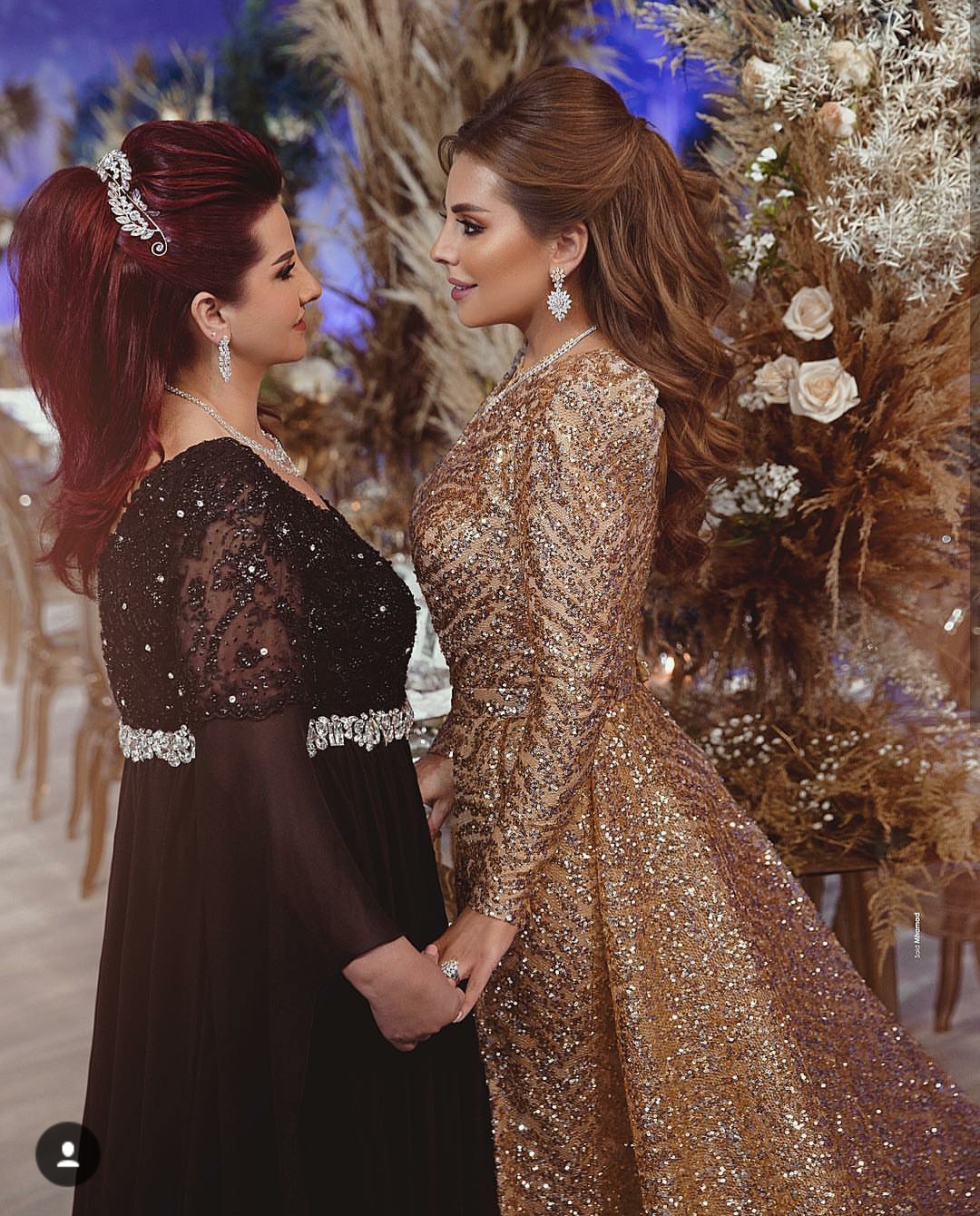 Luxury Gold Mermaid Prom Dresses 2019 V Neck Sequined Long Sleeve Evening Gowns With Detachable Train Said Mhamad Cocktail Party Dresses