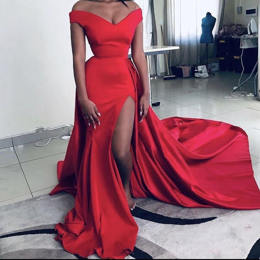 Robe De Soiree Red Prom Evening A Line Split Dresses Satin Sweep Train Formal Party Gowns, Daffodil
Robe De Soiree Red Prom Evening A Line Split Dresses Satin Sweep Train Formal Party Gowns, Daffodil
