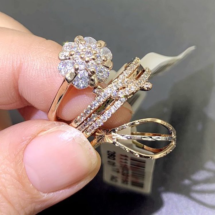 Gold And Silver Plated Steel Band Rings Rhinestones Women Men Micro Insert Mix Different Models Tail Ring Jewelry