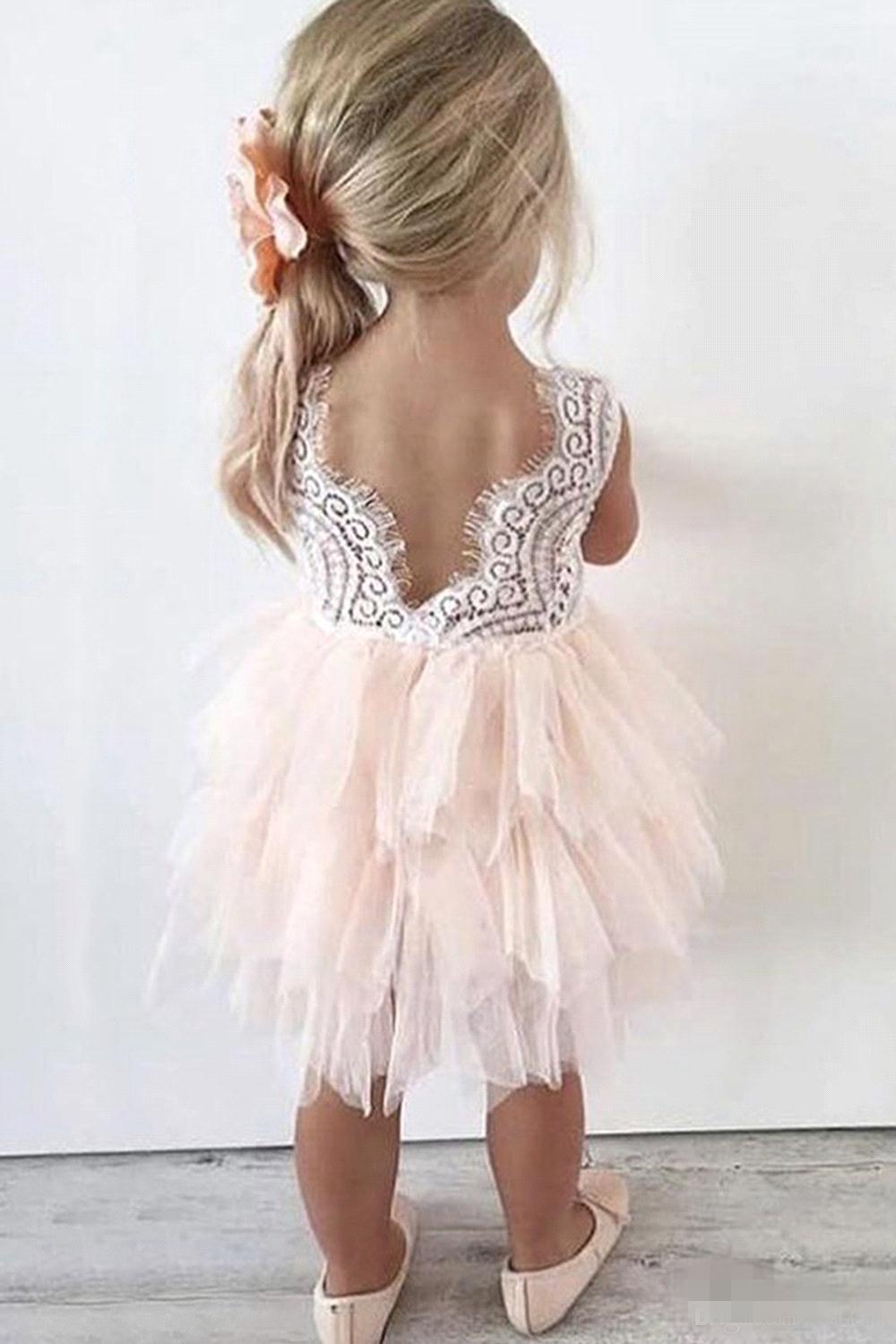 2019 Cute Short wer Girls' Dresses Lace Tulle Tiered Skirts Ruffles Sleeveless Cheap Bohemian Kids Formal Wear Pageant Ball Gown