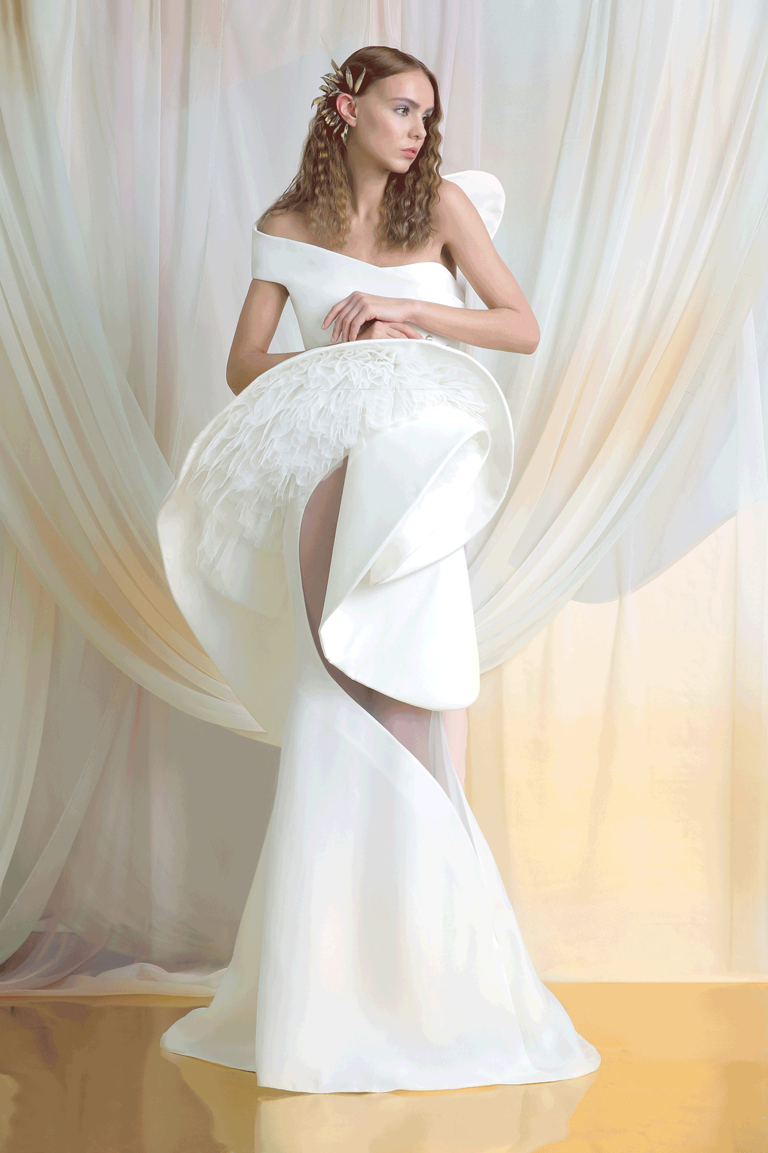 2019 Azzi & Osta White Prom Dresses Satin 3D Floral Appliqued One Shoulder Mermaid Evening Dress Formal Party Gowns Girls Pageant Dress