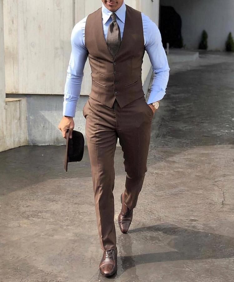 Classy High Quality Wedding Tuxedos Brown Mens Wedding Suits Two Pieces Groom Wear Cheap Formal Suit (Vest+Pants) Custom Made