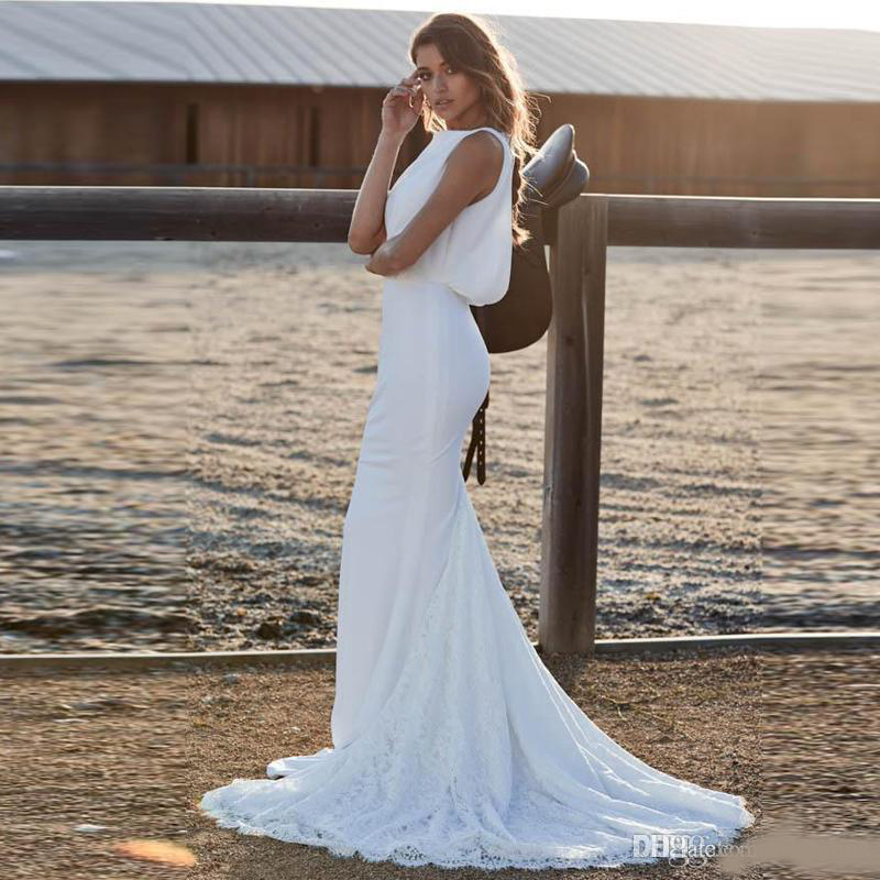 Graceful White Mermaid Satin Wedding Dresses 2020 Square Neck Lace Appliques Garden Wedding Gown Sweep Train Button Back Bridal Dress