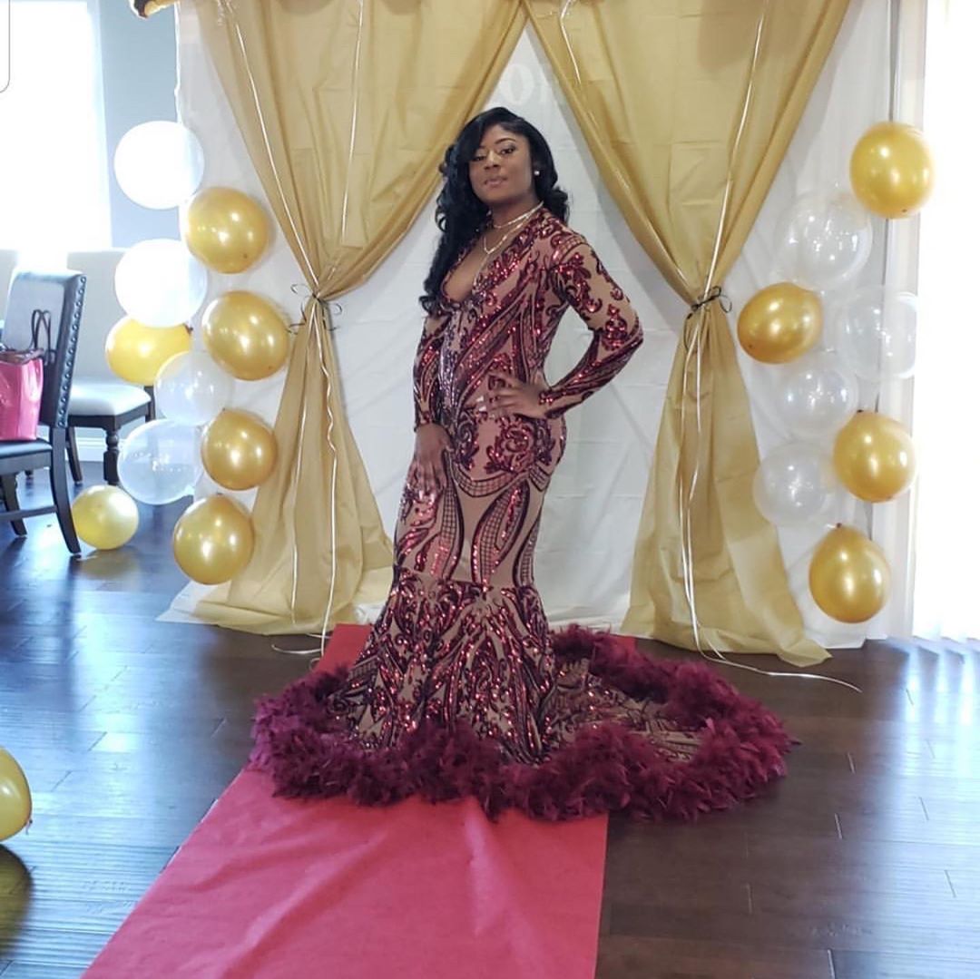Ury Mermaid Feather Prom Dree Deep V Neck Lace Long Sleeve Evening Gown Plu Size Sweep Train Formal Dre