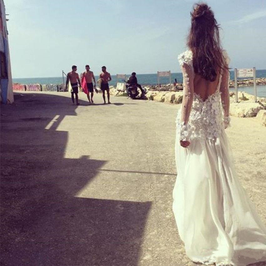 2019 Vintage Wedding Dresses Plunging V Neck Long Sleeves Bridal Gowns Floor Length Crystal Pearls vestidos de Wedding Dress robe de mariée