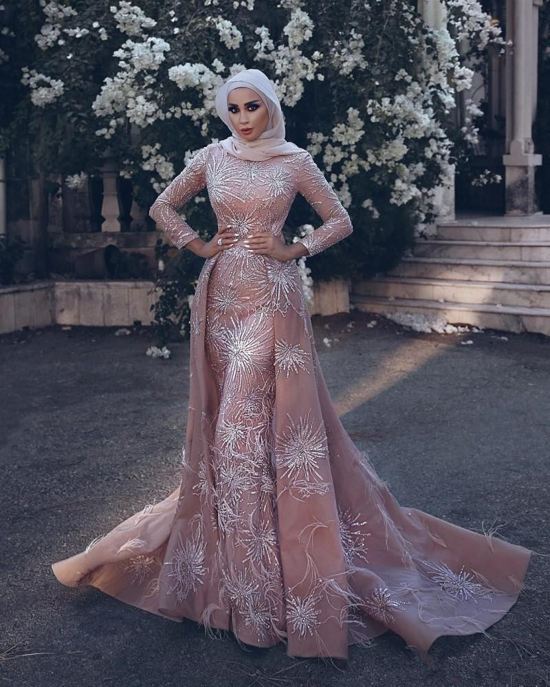 Vintage Blush Pink Muslim Wedding Dresses with Long Sleeve 2019 Modest Luxury Crystal Beaded High Neck Overskirt bridal Wedding Gown