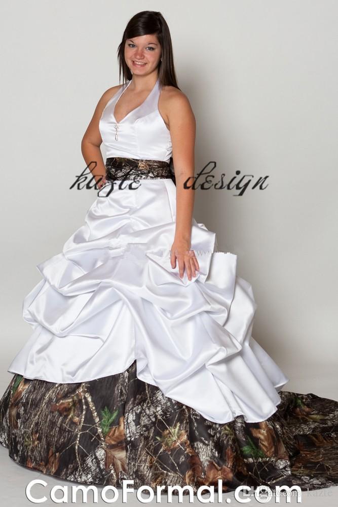 Plus Size Camo Dresses A Line Halter Ruched Pleats V Neck Satin Wedding Bridal Gown Custom Made