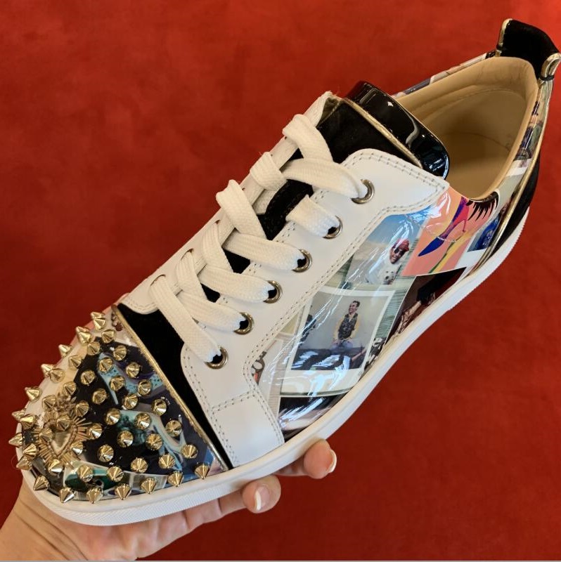 Designer 2020 Spikes Casaual Flat Low Top Red Bottom Sneakers Shoes Mens Luxury Patent Leather Party Lovers Brand Outdoor Trainers, Original box;dust bag
Designer 2020 Spikes Casaual Flat Low Top Red Bottom Sneakers Shoes Mens Luxury Patent Leather Party Lovers Brand Outdoor Trainers, Original box;dust bag