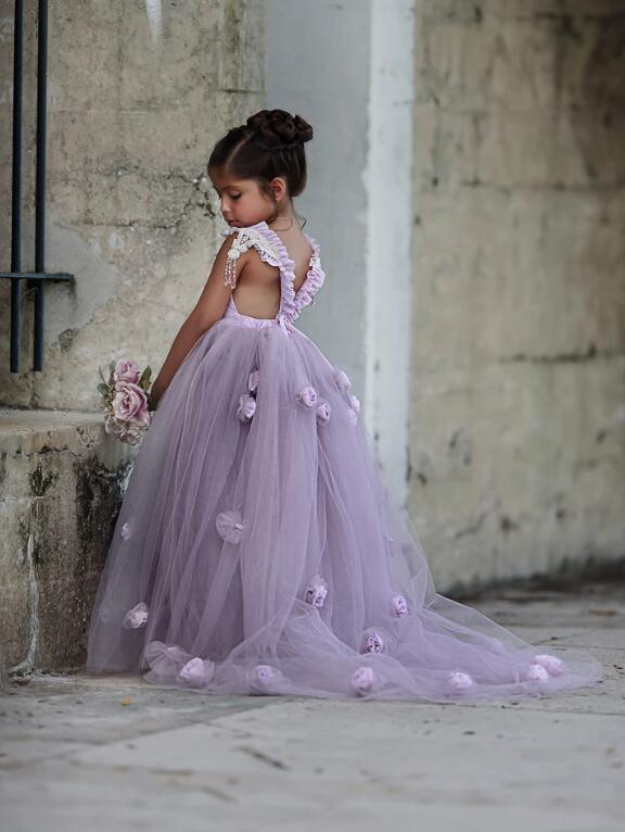 2020 Lovely Dresses Princess Tulle Sleeveless 3D Flower Wear for Wedding Lilac Floor Length Girls Party Dress