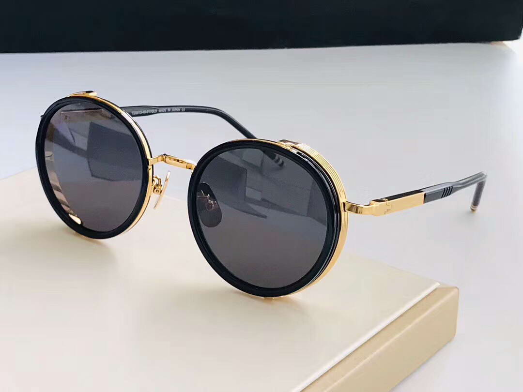 Black Gold Frame Round Sunglasses tbs813 Mens Sun Glasses gafa de sol Luxury Designer Sunglasses eyewear Shades New With Box, White;black
Black Gold Frame Round Sunglasses tbs813 Mens Sun Glasses gafa de sol Luxury Designer Sunglasses eyewear Shades New With Box, White;black
