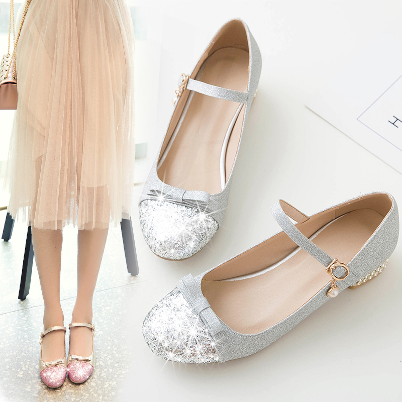 Sweet Lolita Kawaii Shoes Mary Jane Shoes for Women Low Heels Pumps 2020 New Bling Cute Bow Glitter Wedding Gold Silver
Sweet Lolita Kawaii Shoes Mary Jane Shoes for Women Low Heels Pumps 2020 New Bling Cute Bow Glitter Wedding Gold Silver