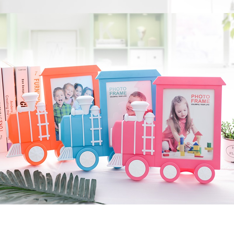 Creative Cartoon Train Picture Frame Children And Babies Picture Frame for Table Plastic 7 inch Picture Frames Wall Hanging3802059