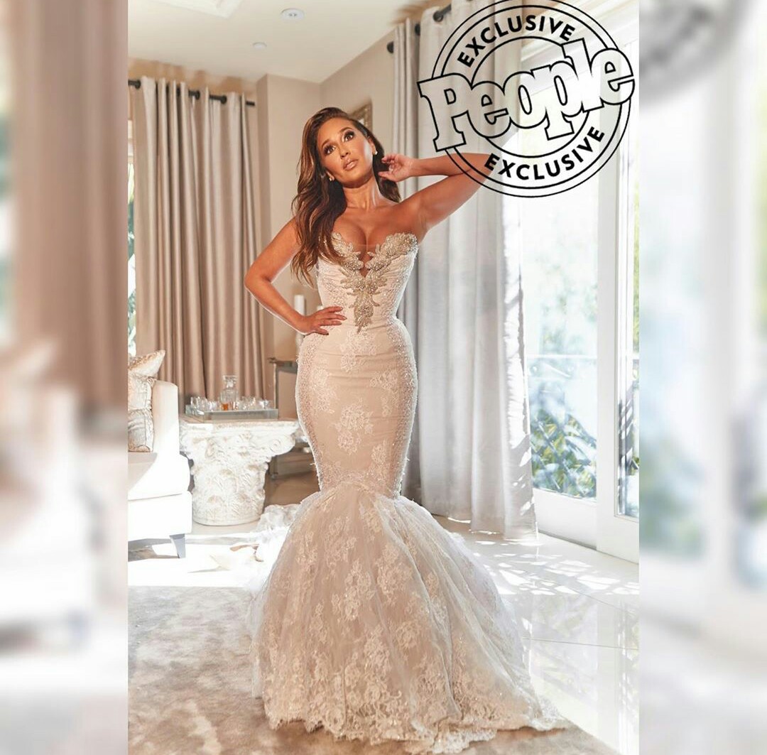 Luxury Mermaid Wedding Dresses Sweetheart Lace Appliqued Crystal Country Wedding Dress Sweep Train Plus Size Robes De Mariée