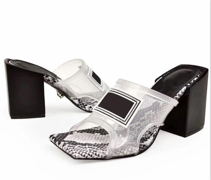 Classic Jelly Slippers PVC Upper Leather Crystal Sandals Slides Summer Indoor Contrast Color Serpentine Transparent Slipper Shoes, Black
Classic Jelly Slippers PVC Upper Leather Crystal Sandals Slides Summer Indoor Contrast Color Serpentine Transparent Slipper Shoes, Black