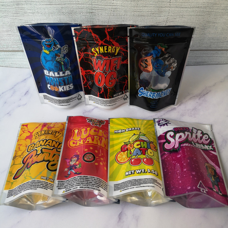 New 3.5g Lucky charmz bags OUCHIE LATO mylar bag Sherbmoney Dirty Smell Proof 85x125cm Smell Proof Bags 420 Dry Herb Flowers Packaging
New 3.5g Lucky charmz bags OUCHIE LATO mylar bag Sherbmoney Dirty Smell Proof 85x125cm Smell Proof Bags 420 Dry Herb Flowers Packaging
