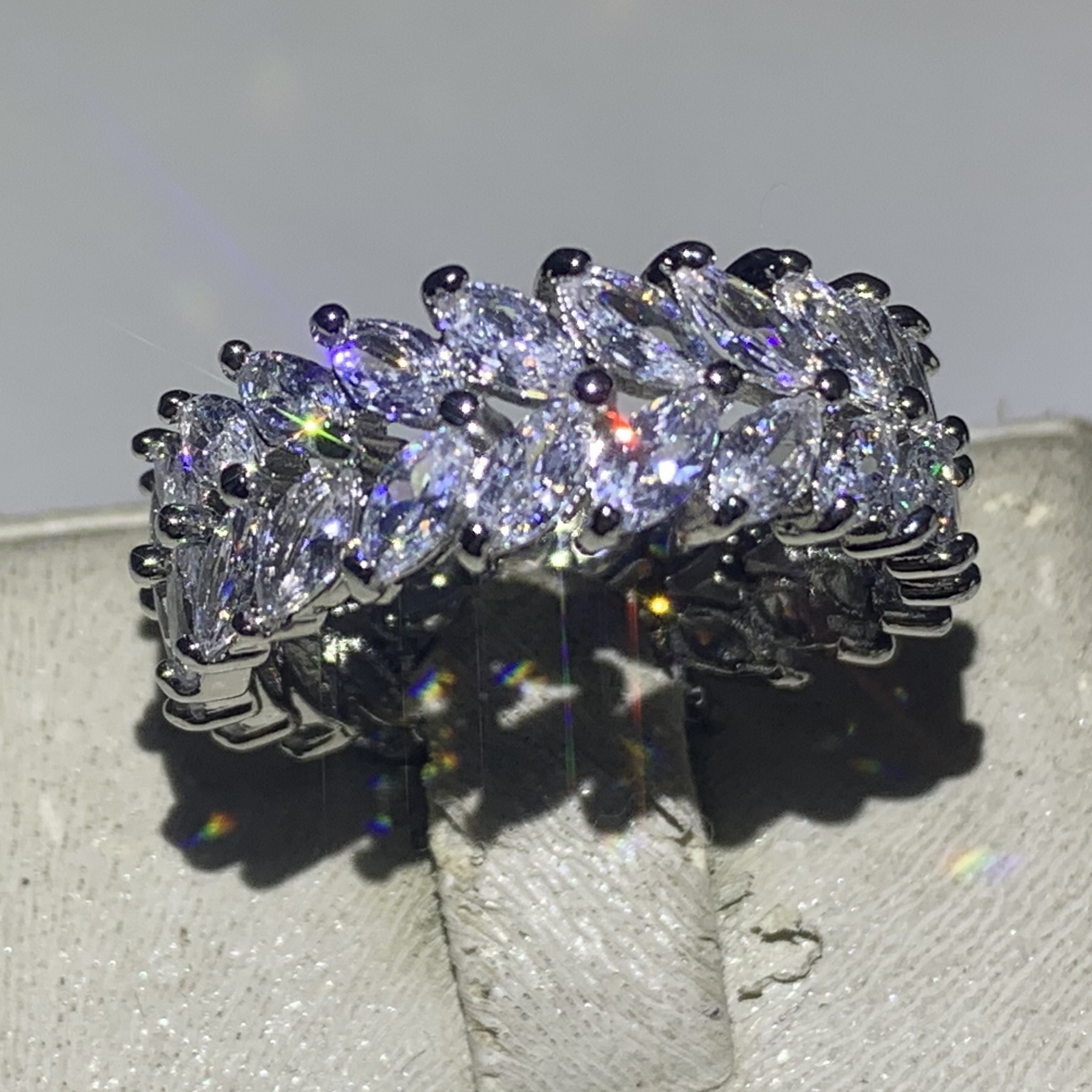 2019 New Arrival Luxury Jewelry 925 Sterling Silver Marquise Cut White Topaz CZ Diamond Promise Rings Wedding Engagement Band Ring for Women