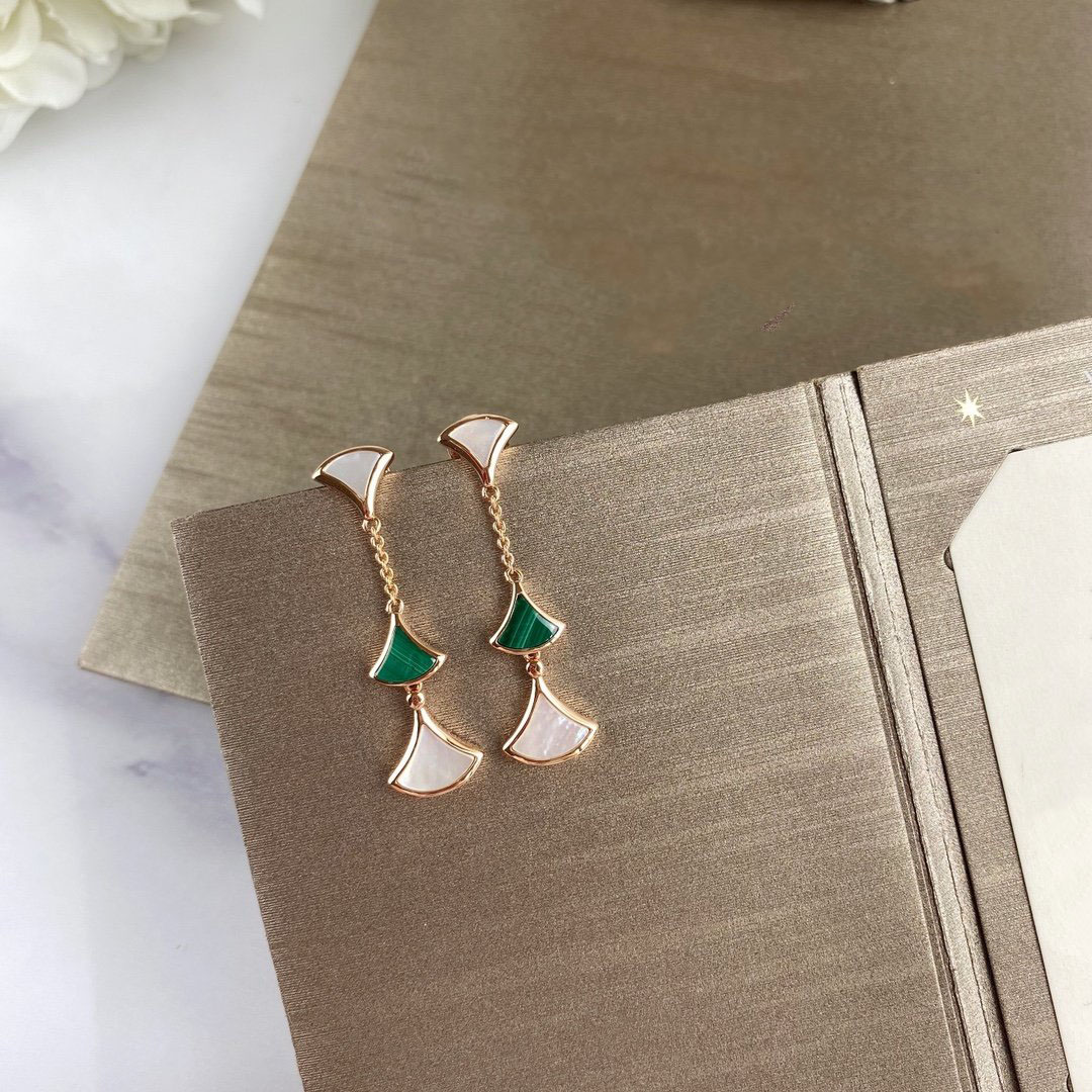 Earrings jewelry S925 sterling Silver Needle Elegant Dangle Earrings Earrings for Women Party Gift
Earrings jewelry S925 sterling Silver Needle Elegant Dangle Earrings Earrings for Women Party Gift