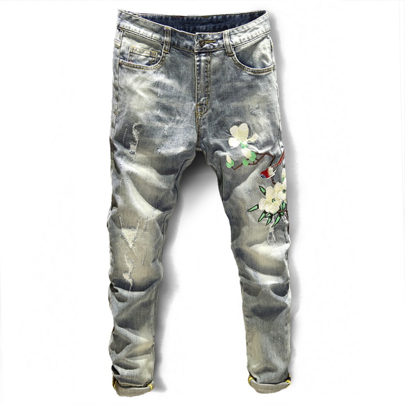 2020 New Light Blue Jeans Men's Slim Fit Elastic Flower Bird Embroidery Pencil Pants Korean style Jean
2020 New Light Blue Jeans Men's Slim Fit Elastic Flower Bird Embroidery Pencil Pants Korean style Jean