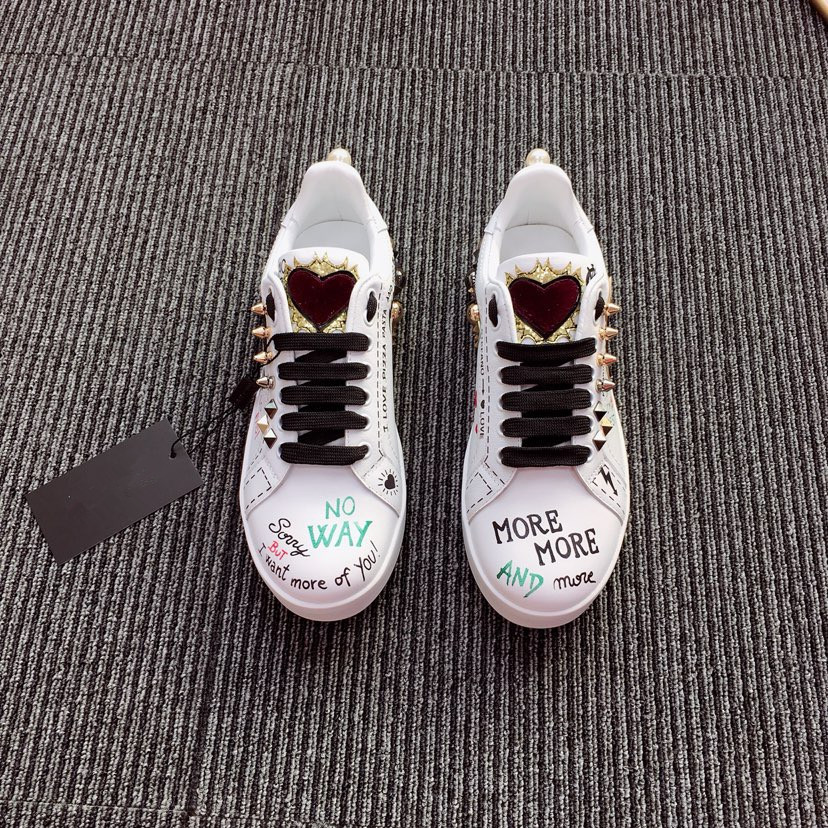 European embroidered men Casual Shoes, low-top sports and leisure ladies' snake pattern red sole sneakers size 34-45, 01
European embroidered men Casual Shoes, low-top sports and leisure ladies' snake pattern red sole sneakers size 34-45, 01