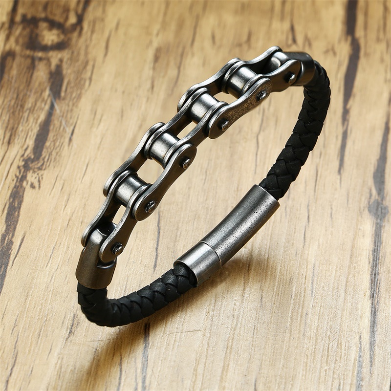 Mingao Man Bracelet Stainless Steel Bicycle Chain Leather Bracelet European and American Style Retro Black Men Braclet Friends
Mingao Man Bracelet Stainless Steel Bicycle Chain Leather Bracelet European and American Style Retro Black Men Braclet Friends