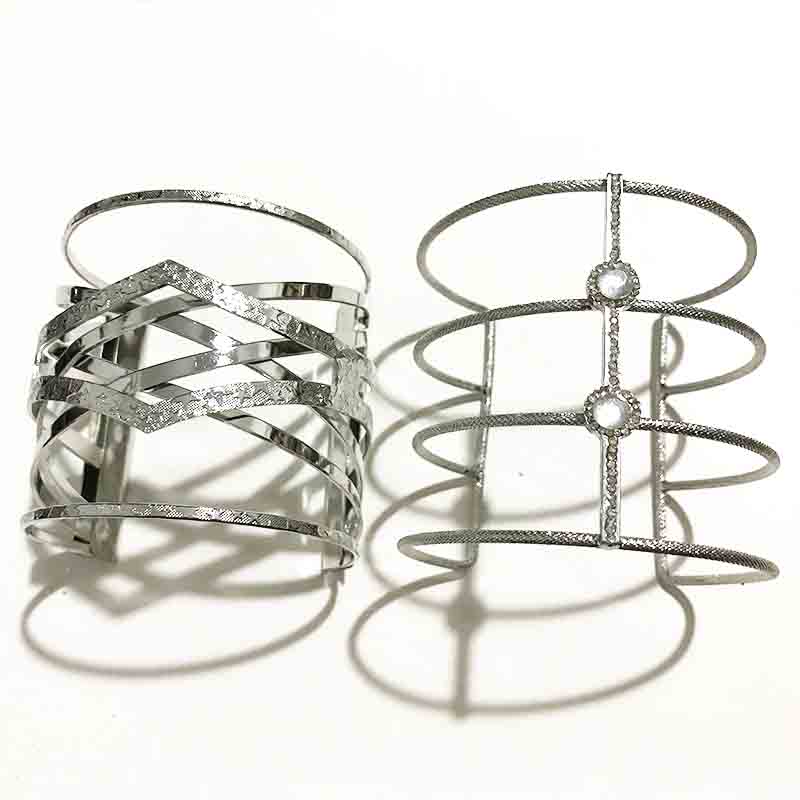 Gothletic Rhodium Color Metal Wire Open Cuff Wide Hollow Out Geometric Bracelets & Bangles for Women Fashion Jewelry
Gothletic Rhodium Color Metal Wire Open Cuff Wide Hollow Out Geometric Bracelets & Bangles for Women Fashion Jewelry