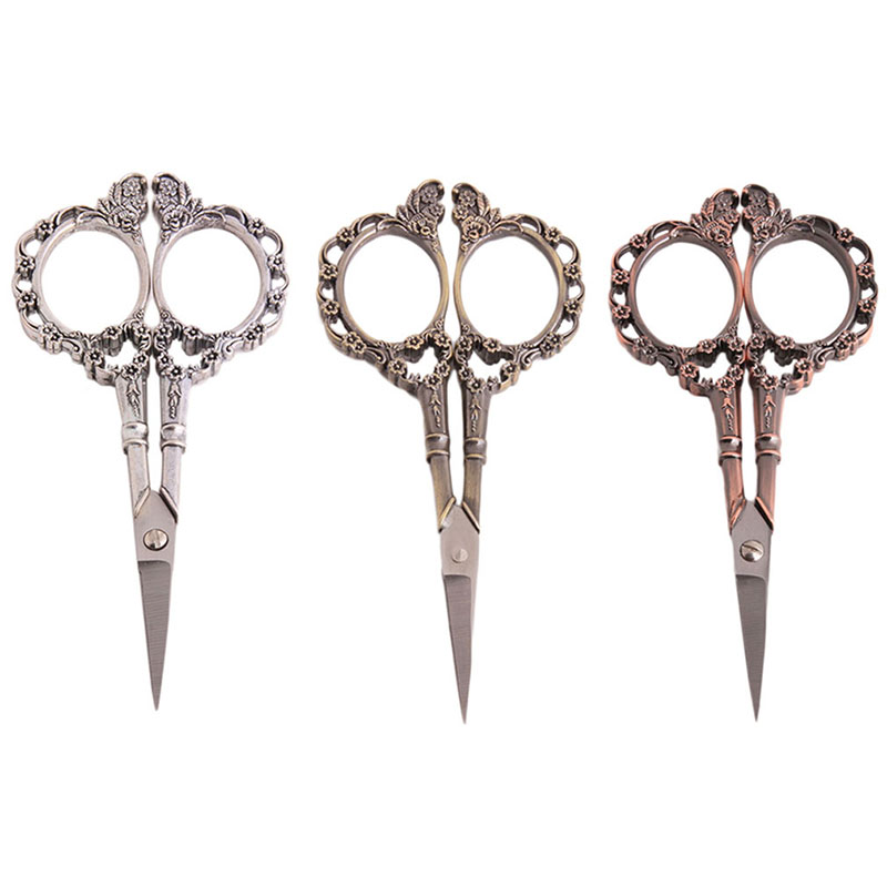 1PC Vintage Floral Pattern Scissors Seamstress Plum Blossom Cross-Stitch Scissor Antique Sewing Scissor For Fabric Tool
1PC Vintage Floral Pattern Scissors Seamstress Plum Blossom Cross-Stitch Scissor Antique Sewing Scissor For Fabric Tool
