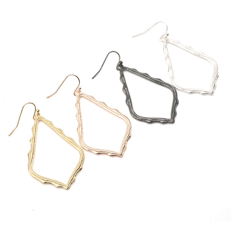 Style Hollow Waterdrop Frame Charms Earrings Fashion Dangle Earring for Women Party Gift MKI