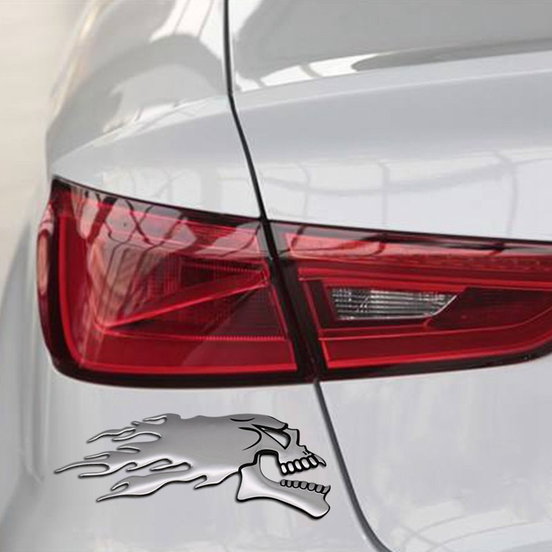 2pcs/Pair 3D Chrome Ghost Fire Skull Head Auto Motorcycle Car Sticker Emblem Decals For Haley Honda Kawasaki Suzuki