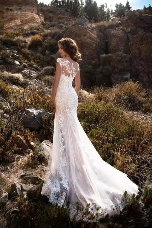 Sexy Illusion Back Mermaid Lace Country Wedding Dresses New Applique Cap Sleeve Long Train Designer Beach Boho Bridal Gowns Bride Dress