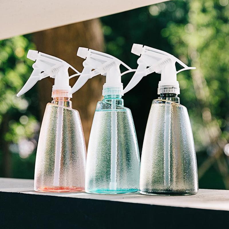 500ml Refillable Empty Plastic Spray Bottle Hairdressing Spray Bottle Mist sprayer Hair Tools Water Sprayer
500ml Refillable Empty Plastic Spray Bottle Hairdressing Spray Bottle Mist sprayer Hair Tools Water Sprayer
