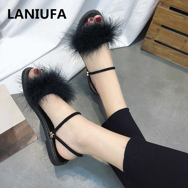 Summer Women Fur Slippers Female Furry outside flats Flip Flops Casual Beach Sandals Fluffy Plush Shoes women mujer zapatos #646, Beige
Summer Women Fur Slippers Female Furry outside flats Flip Flops Casual Beach Sandals Fluffy Plush Shoes women mujer zapatos #646, Beige