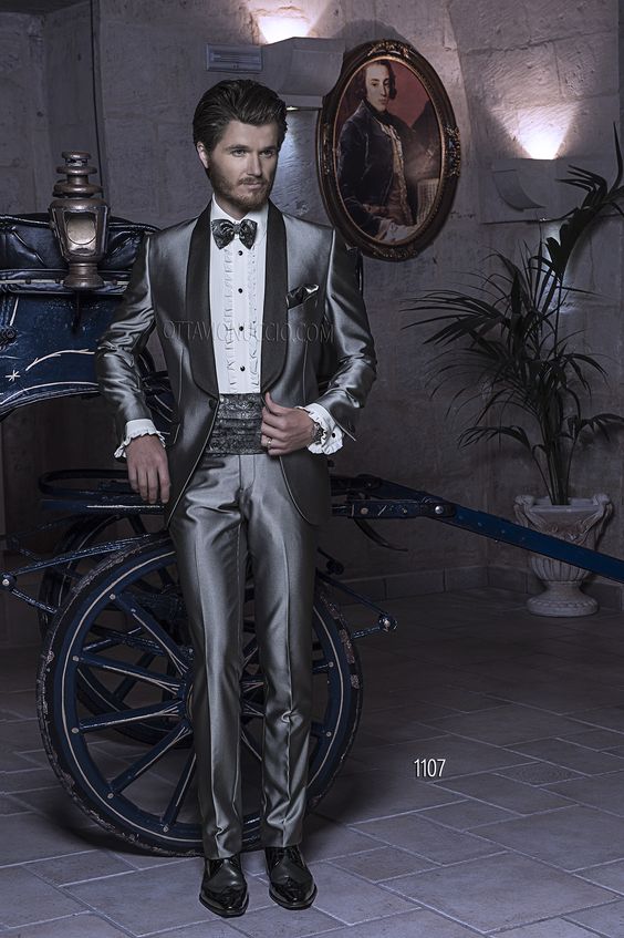 Popular One Button Groomsmen Shawl Lapel Groom Tuxedos Men Suits Wedding/Prom Best Man Blazer ( Jacket+Pantst+Tie) 898, Same as image
Popular One Button Groomsmen Shawl Lapel Groom Tuxedos Men Suits Wedding/Prom Best Man Blazer ( Jacket+Pantst+Tie) 898, Same as image