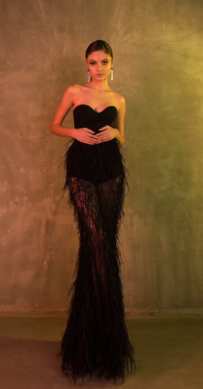 2019 Black Mermaid Prom Dresses Floor Length Sweetheart Illusion Feathers Luxury Evening Gowns Custom Made Special Occasion Dresses