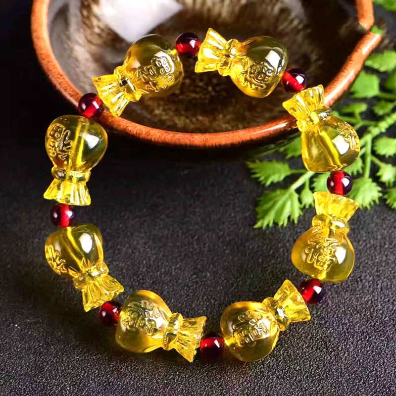 Beeswax amber hand string Blue Pearl purse hand string single circle lucky bag bracelet for men and women, Black
Beeswax amber hand string Blue Pearl purse hand string single circle lucky bag bracelet for men and women, Black