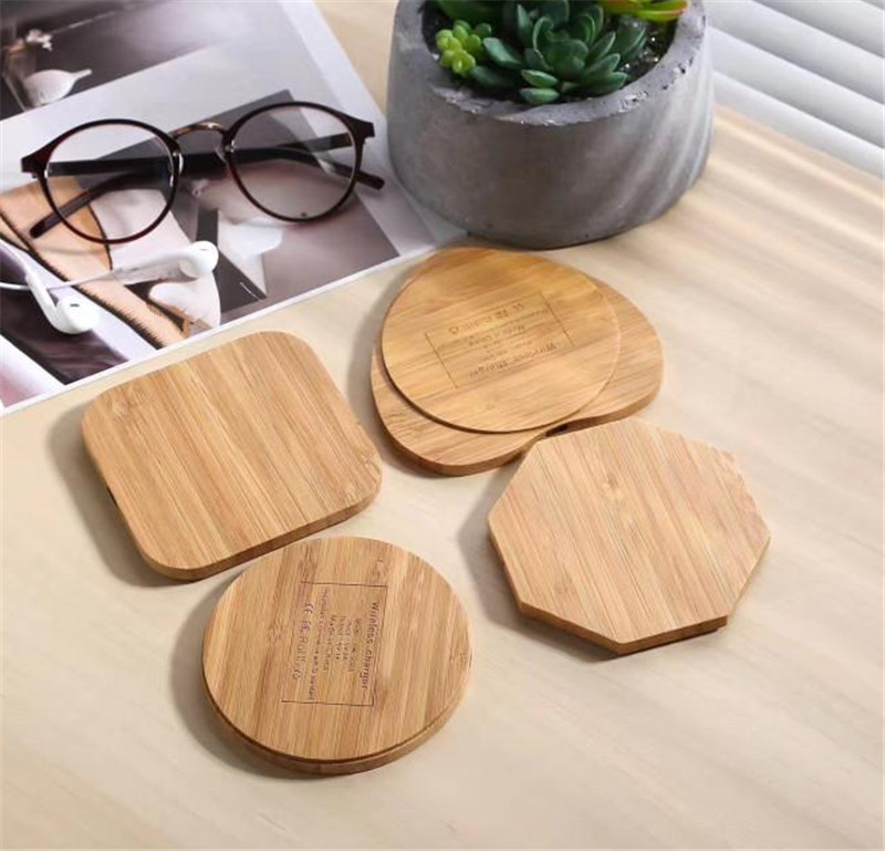 Best quality Wireless Charging Premium Charger Suitable Octagon Wooden Charger for iPhone Samsung LG Cover Wood Color
Best quality Wireless Charging Premium Charger Suitable Octagon Wooden Charger for iPhone Samsung LG Cover Wood Color
