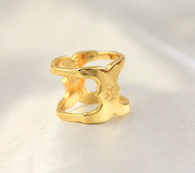 Fashion For women for girl Free shipping Brand Hot Sale Size7/8 Real Gold Plated Brand Cluster Cocktail Rings Ring Letter, Golden;silver
Fashion For women for girl Free shipping Brand Hot Sale Size7/8 Real Gold Plated Brand Cluster Cocktail Rings Ring Letter, Golden;silver