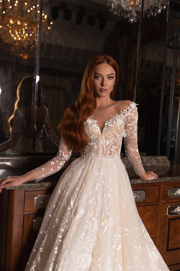 2020 Elegant Champagne Wedding Dresses Sheer Jewel Neck Lace Appliques Long Sleeve Wedding Dress Bohemian A Line Vestidos De Novia