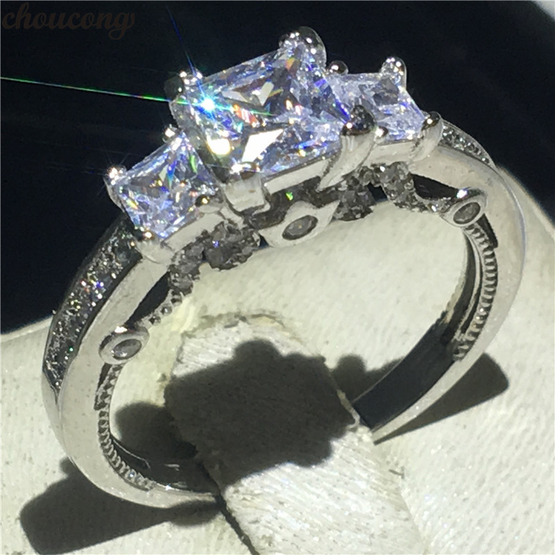 choucong Vintage Three stone Promise Ring 5A Zircon Cz 925 Sterling Silver Engagement Wedding Band Rings for Women Jewelry
choucong Vintage Three stone Promise Ring 5A Zircon Cz 925 Sterling Silver Engagement Wedding Band Rings for Women Jewelry