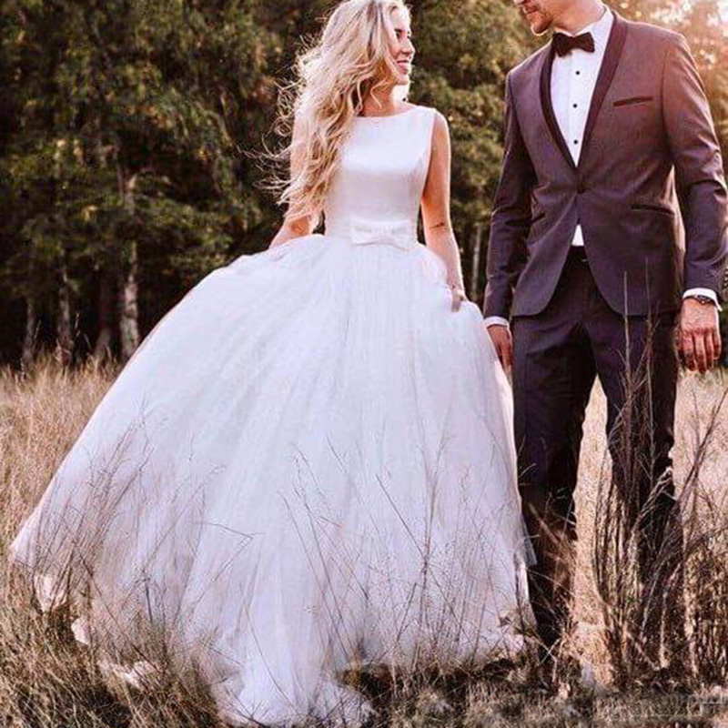 Brief A line Bridal Wedding Dresses 2019 oft Tulle Cheap Backless Plus Size Bridal Gowns White Ivory Wedding Gowns