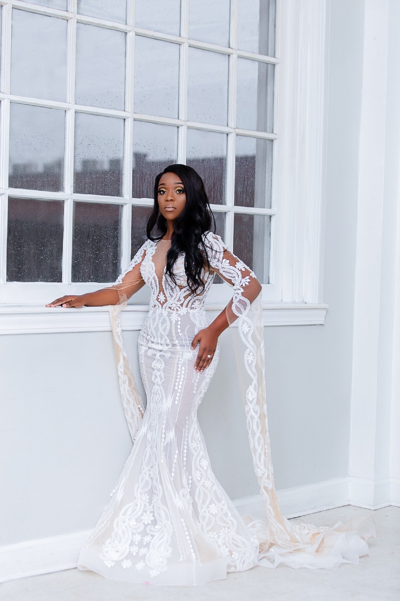 2020 African Plus Size Wedding Dresses Jewel Neck Lace Applique Long Sleeve Beach Wedding Dress Bridal Gowns Custom Made Robes De Mariée