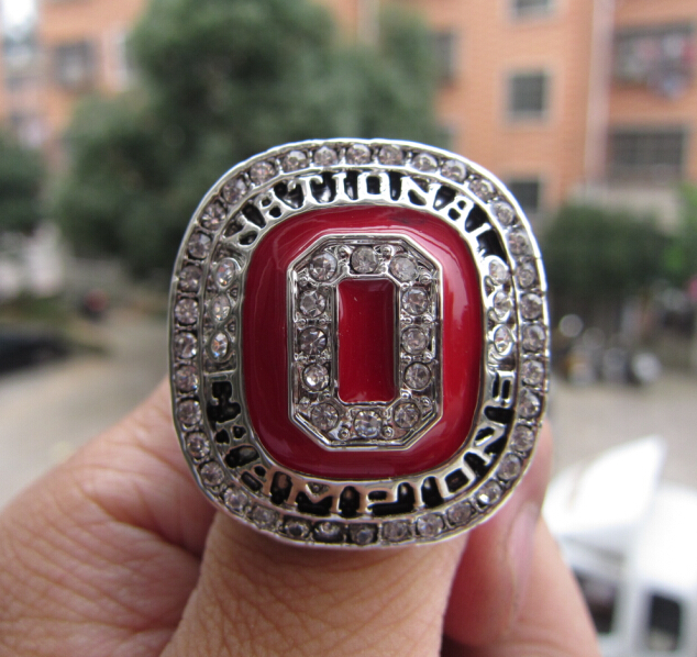 Ohio State 2014 OSU Buckeyes CFP Football National Championship Ring with Wooden Display Box Souvenir Men Fan Gift Wholesale Drop Shipping
Ohio State 2014 OSU Buckeyes CFP Football National Championship Ring with Wooden Display Box Souvenir Men Fan Gift Wholesale Drop Shipping