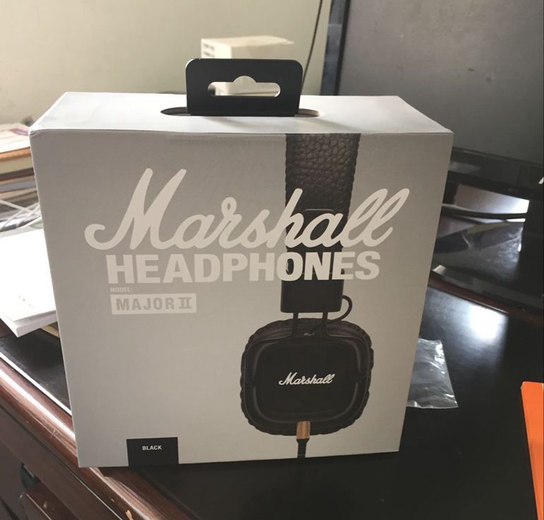 Marshall Major II 2.0 Bluetooth Wireless Headphones DJ Headphone Deep Bass Noise Isolating Headset Earphone for iPhone Samsung Smart Phone
Marshall Major II 2.0 Bluetooth Wireless Headphones DJ Headphone Deep Bass Noise Isolating Headset Earphone for iPhone Samsung Smart Phone