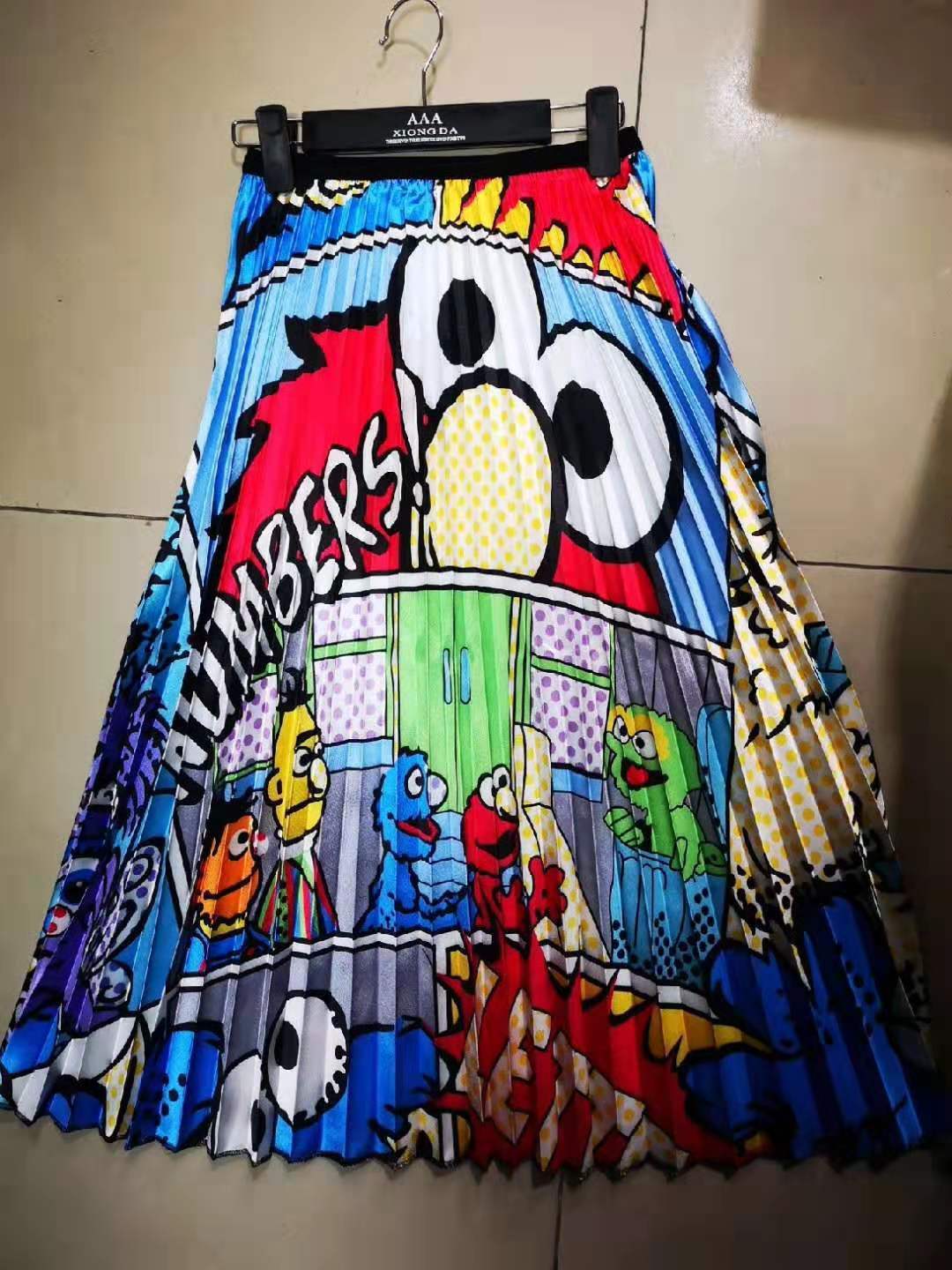 278 Long Skirt Women Skirts Girl Skirt Satin Printed Pleated 2019 Spring New Cartoon Pattern C19040401